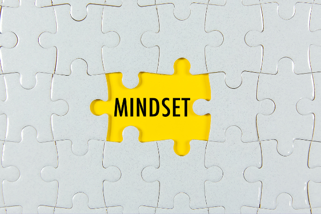 The Psychology of Entrepreneurship for Kids: Fostering a Growth Mindset